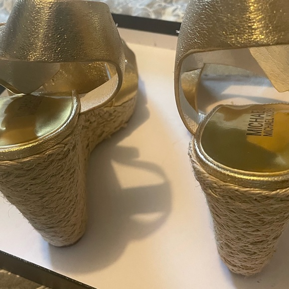 Michael Kors Gold Sandals - Picture 4 of 9